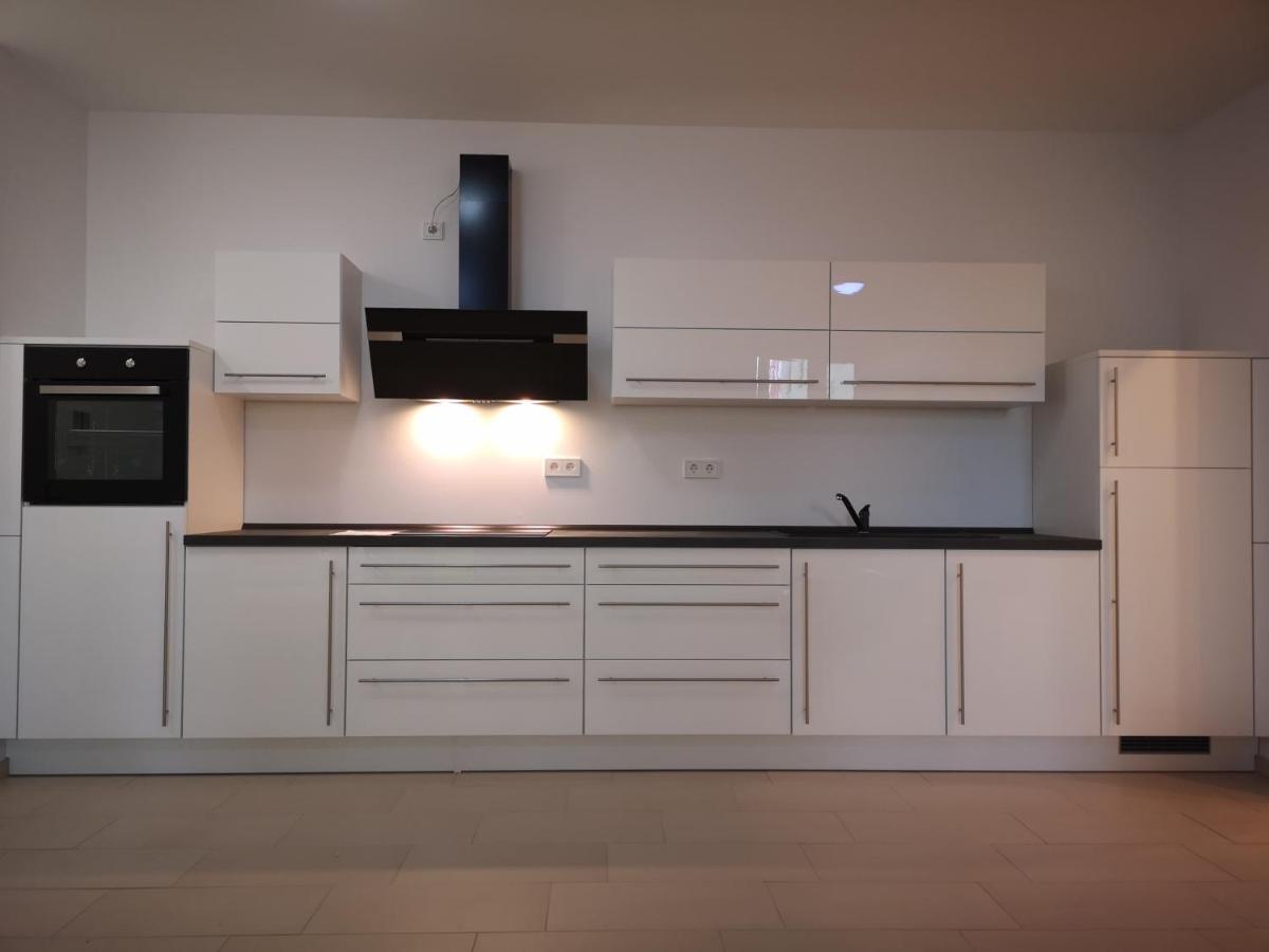 פרנקפורט Apartment Near Fair And Central City In Few Min, With Garden מראה חיצוני תמונה
