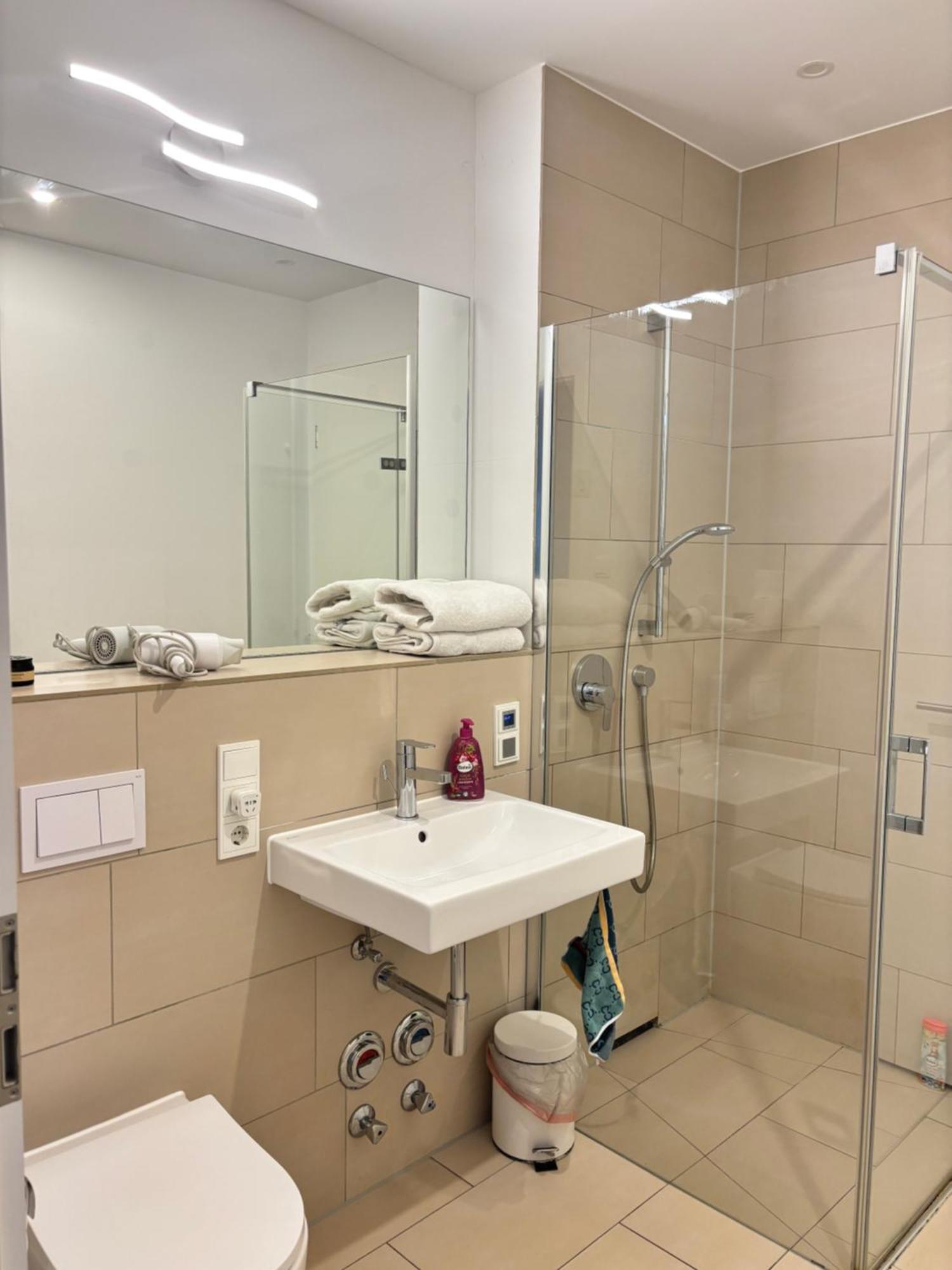 פרנקפורט Apartment Near Fair And Central City In Few Min, With Garden מראה חיצוני תמונה